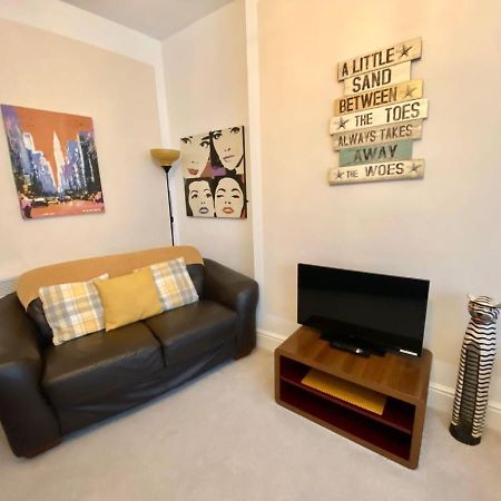 Blackpool Abode - The Buttercup Suite Экстерьер фото