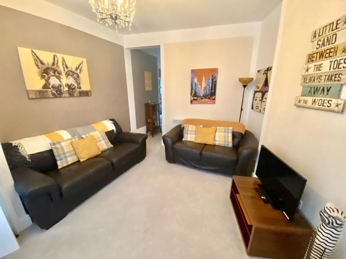 Blackpool Abode - The Buttercup Suite Экстерьер фото