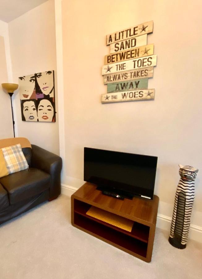 Blackpool Abode - The Buttercup Suite Экстерьер фото